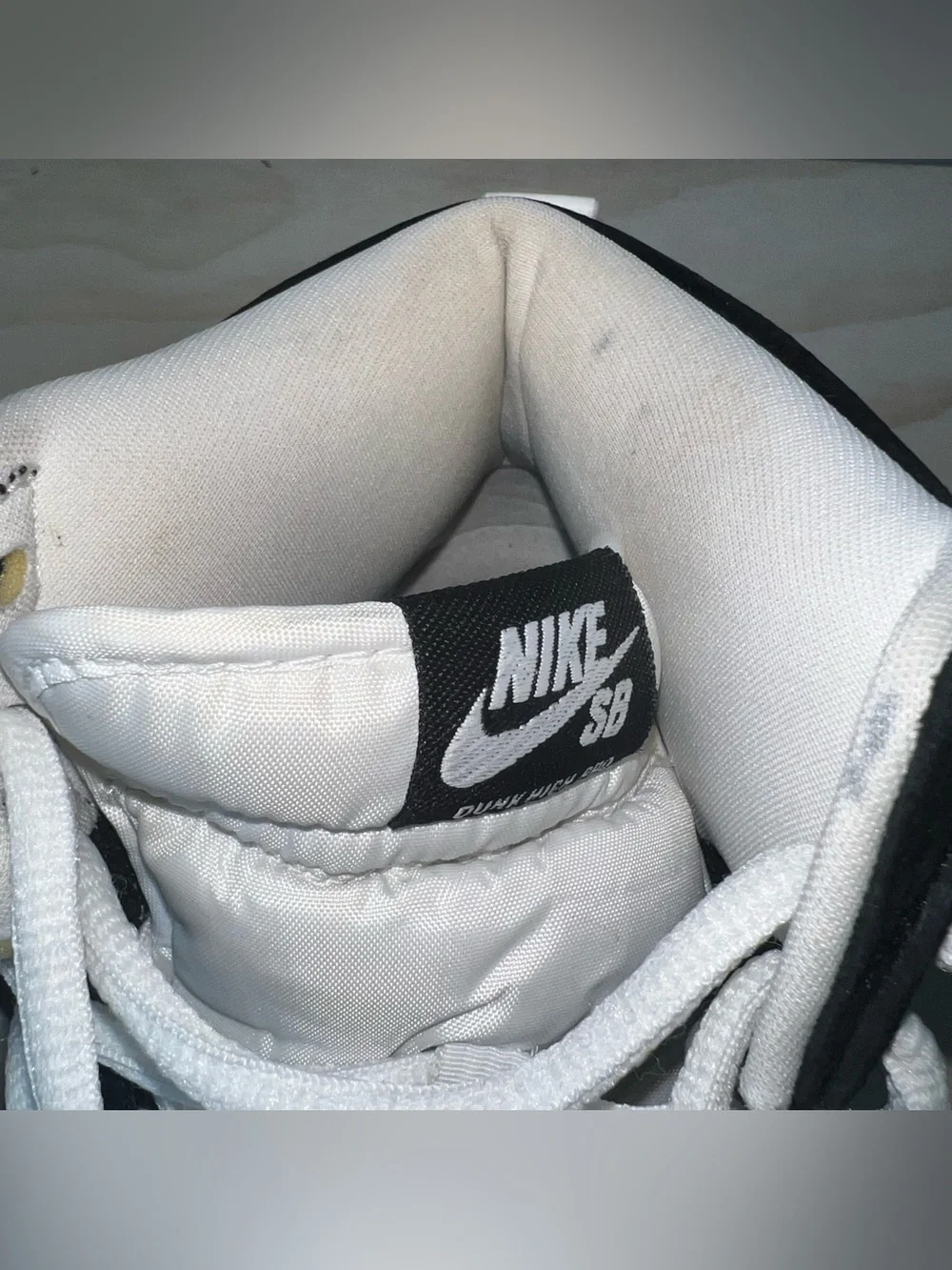 Nike euc